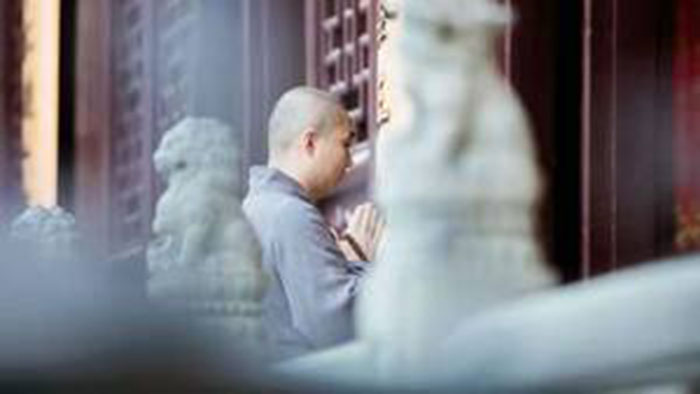 �U�ڵ����c(di��n)�Լ���(du��)�F(xi��n)��(sh��)���(hu��)��Ӱ푼����x