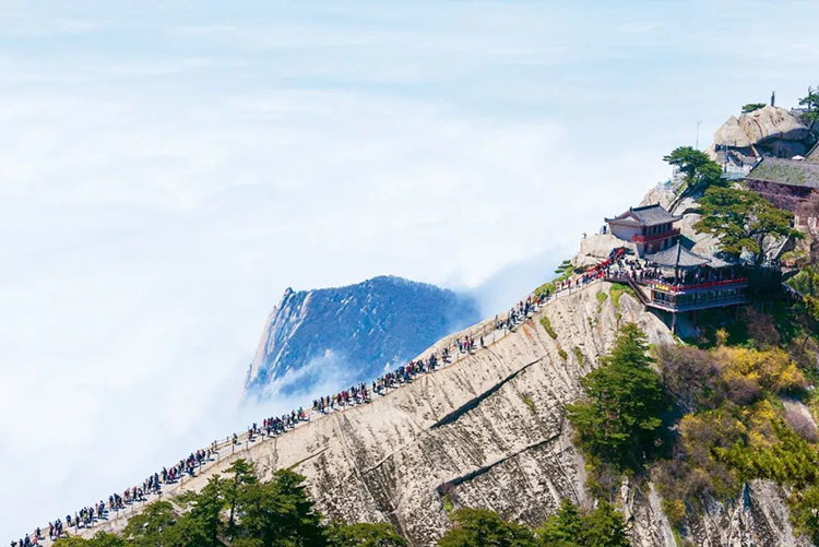 尋找中國的墻狀山 尋找中國的墻狀山