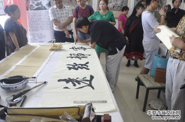 �Ї��Ļ��M(j��n)�f�����Ļ����������������꾰�^(q��)����