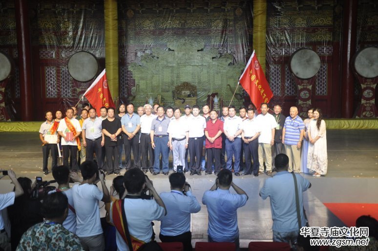 �Ї��Ļ��M(j��n)�f�����Ļ����������������꾰�^(q��)����