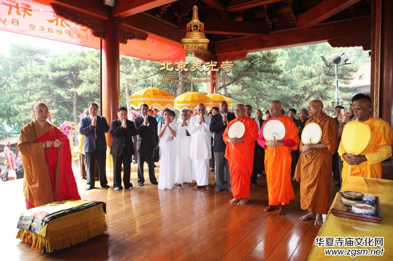 �`���³��k�����������c��˹����Ļ���������Մ��(hu��) ��˹��ɮ�������Ϲ��������ƽ