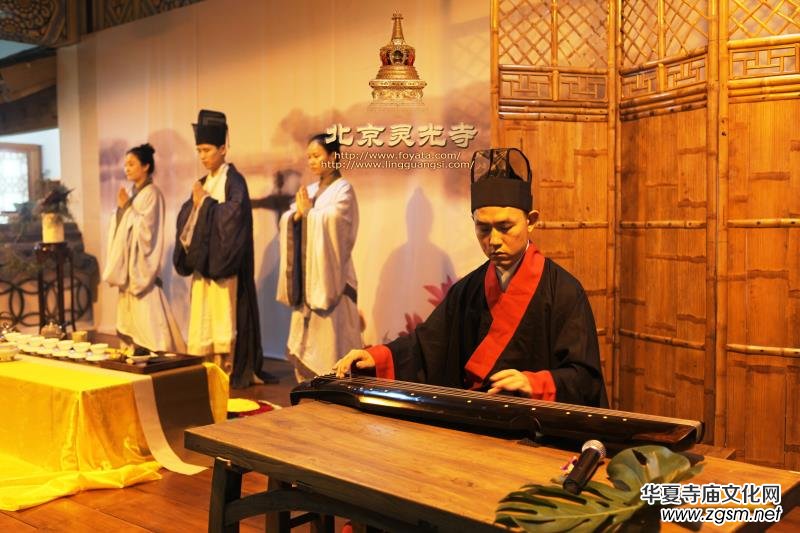 �`���³��k�����������c��˹����Ļ���������Մ��(hu��) ��˹��ɮ�������Ϲ��������ƽ