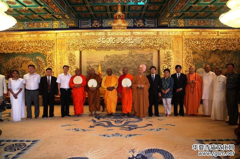 �`���³��k�����������c��˹����Ļ���������Մ��(hu��) ��˹��ɮ�������Ϲ��������ƽ