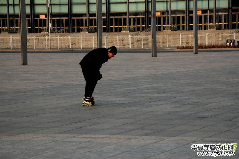 ������Ц�����zӰ��Ʒ�M�D