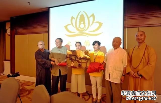 ���֮ʼ �S�޶UԴ��ˮ������Ļ�Փ�����A�M��Ļ