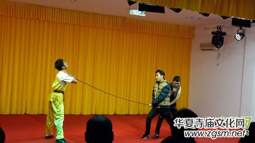 �������Ļ������������̈��_�I(y��)�c���ڲ�ƽ�^(q��)ʮ����¡���e��