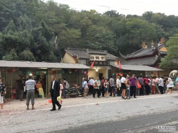 ����������߮�(y��ng)�h���Q��