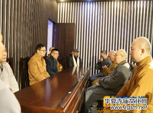 湖南佛學(xué)院2017年春季開學(xué)大會在麓山寺講經(jīng)堂召開 湖南佛學(xué)院2017年春季開學(xué)大會在麓山寺講經(jīng)堂召開