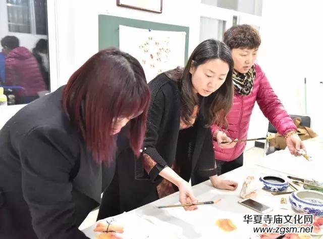 ƽ�ȅ^(q��)ɽ�|�f�(zh��n)С���P(gu��n)������~�L(zh��ng)���x��(w��)�k����ҹУ