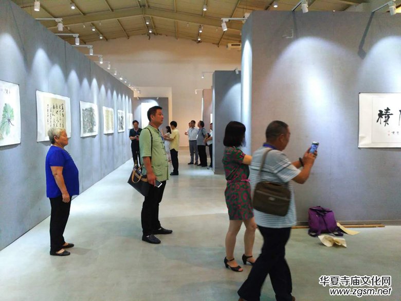 ���A���ϵڶ��Õ���ˇ�g(sh��)��ӑ������չ�ڱ������_