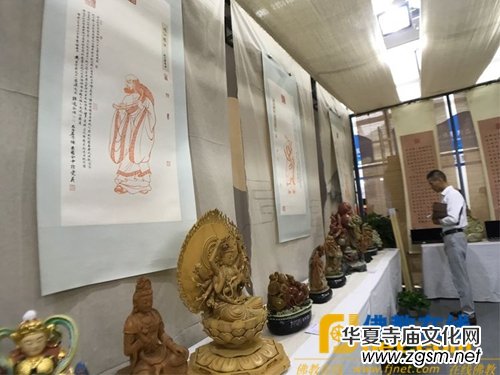 �׌�ѩ�]ɽ���Ļ���Ʒչʢ���_Ļ