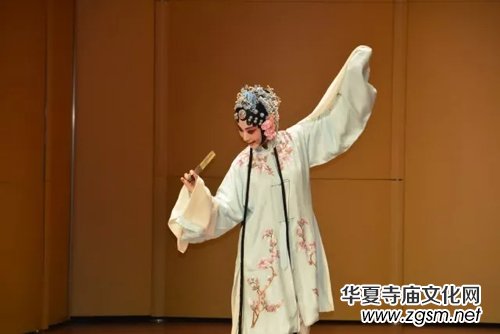 �cףʮ�Ŵ��Ͻ����Ȫ�xԊ���ں��������Ļ����ĳɹ��e�k