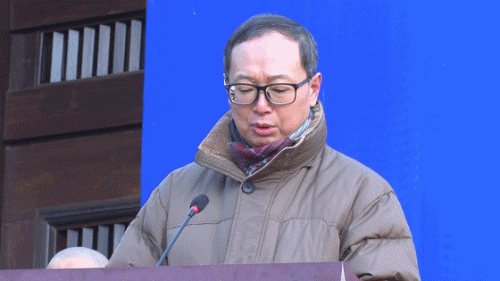 ���_(t��i)ɽ�������e�Љ�(m��ng)���L(zh��ng)��ʾ��׷˼���(hu��)