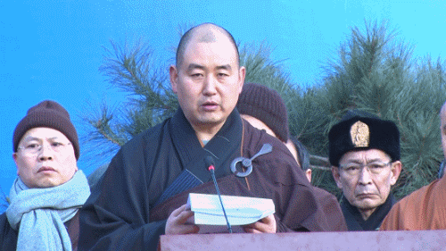 ���_(t��i)ɽ�������e�Љ�(m��ng)���L(zh��ng)��ʾ��׷˼���(hu��)