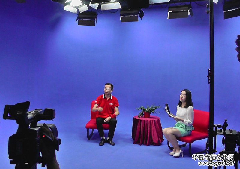 ��Ԋ���Ї�����������¡��_�C���ݲ��z�����ĳ����xʽ�ھ�¡���e��