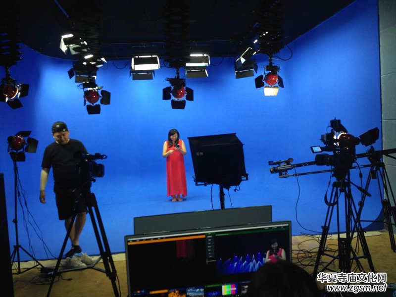 ��Ԋ���Ї�����������¡��_�C���ݲ��z�����ĳ����xʽ�ھ�¡���e��