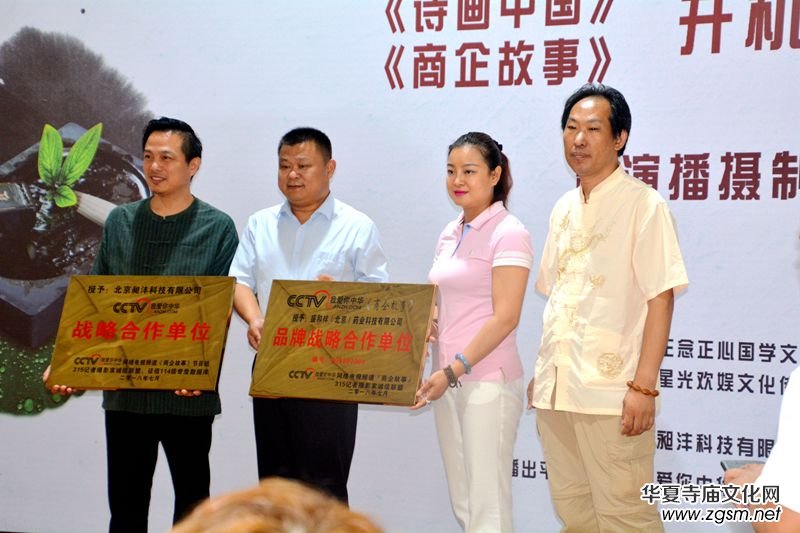 ��Ԋ���Ї�����������¡��_�C���ݲ��z�����ĳ����xʽ�ھ�¡���e��