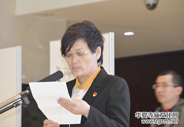 ���ߌá�����ƽ�� ˮī���f����(sh��)��(hu��)չ�ڱ���ƽ���_(k��i)Ļ