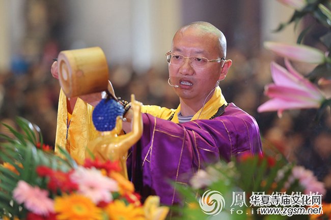 5月12漢傳佛教浴佛節(jié) 看僧眾浴佛 5月12漢傳佛教浴佛節(jié) 看僧眾浴佛