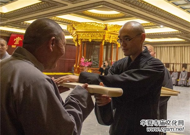 �K�ݺ�ɽ�����ڶ����U����ʽ����