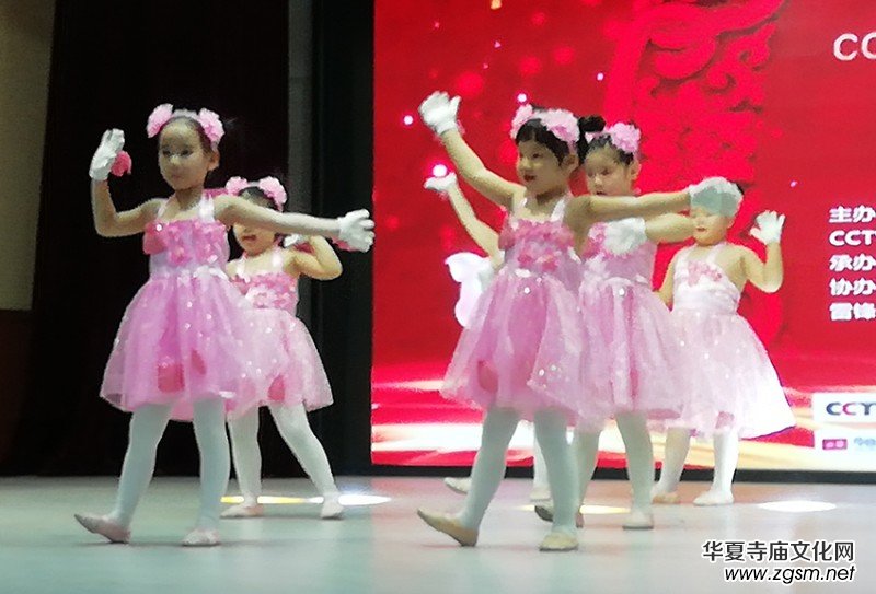 2020《華夏風(fēng)采》(中國(guó)泰山)春節(jié)聯(lián)歡會(huì)舉行在泰安 2020《華夏風(fēng)采》(中國(guó)泰山)春節(jié)聯(lián)歡會(huì)舉行在泰安