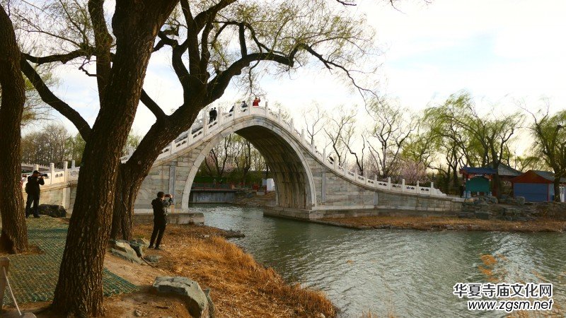 �����U�͈@ �Ŀ����������ľ�ɫ