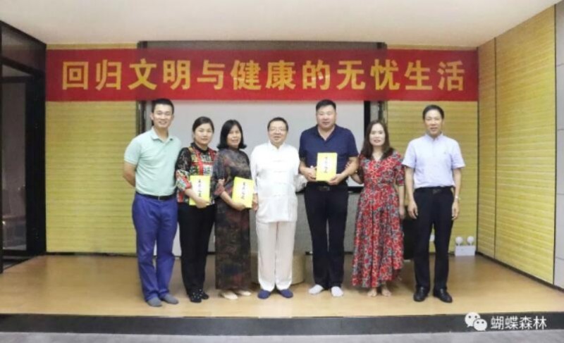 ����ɭ�֣��ؚw�����c�����ğo�n�������҂��Ĺ�ͬĿ��