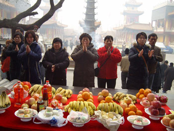 ����]���^�����e�а����ӷ�ʥ�Q����(hu��)