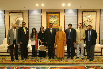 ˹���m���⽻���L(zh��ng)�_ϣ�������������R���^���U��