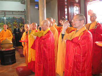 �ķ�ӿԴ�U���e����Ժ����߷����_(k��i)�ⷨ��(hu��)