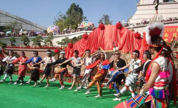 �ɰ���̽����������������_�U���e��