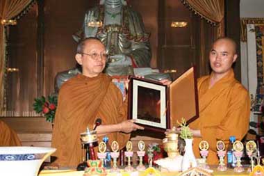 ӡ���ς������ϯһ�е����T���^