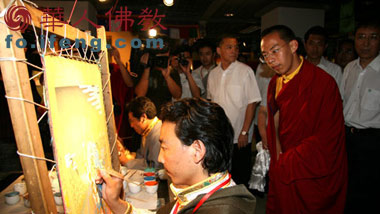 第十一世班禪參觀“格薩爾千幅唐卡展” 第十一世班禪參觀“格薩爾千幅唐卡展”