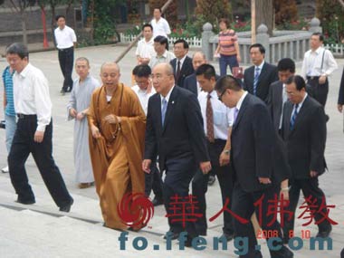 �����h��ϯ�ǲ���һ�е����󱯶UԺ���L