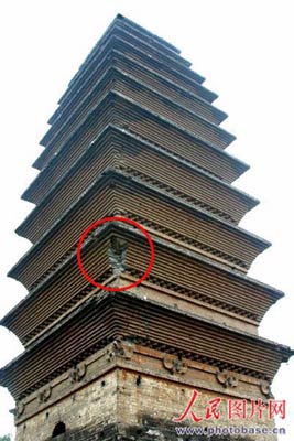 洛陽白馬寺千年古塔齊云塔遭雷擊面臨倒塌 洛陽白馬寺千年古塔齊云塔遭雷擊面臨倒塌