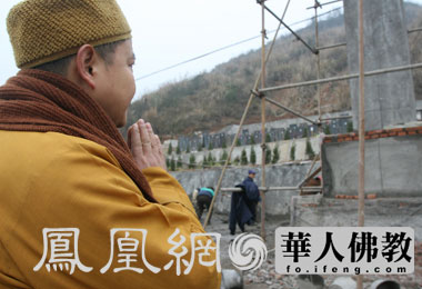 ��ˮ��Ĺ��һ������һ����Ժ