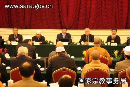 �����ڽ���(w��)��ؓ(f��)؟(z��)���cȫ�����f(xi��)�ڽ̽�ί�T��Մ