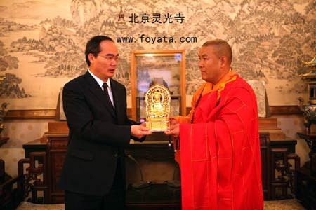 Խ�ϸ�����������һ�е��`�����ݷ�������