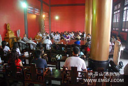 ���A���󡰸ж�֮�á����L�F(tu��n)���L��üɽ���UԺ