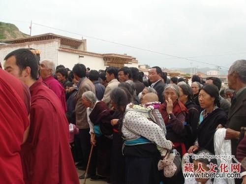 合作寺經(jīng)堂完成 合作寺經(jīng)堂完成