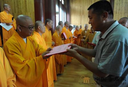 ��2010�ӱ�����v��(j��ng)������(hu��)���ڰ��ֶU��¡���e��