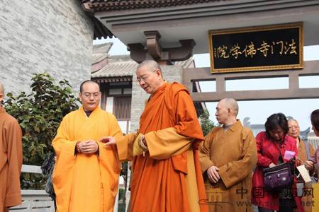 �_�����t�v��ס�փ�ҫ����һ�Ѕ��L������L(f��ng)���T��