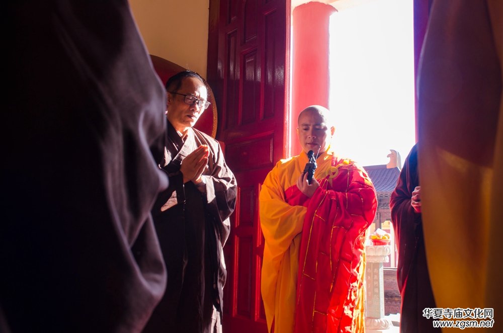 �����ڶ����������������_�޷����xԺ������(z��i)����(hu��)�M(j��n)����