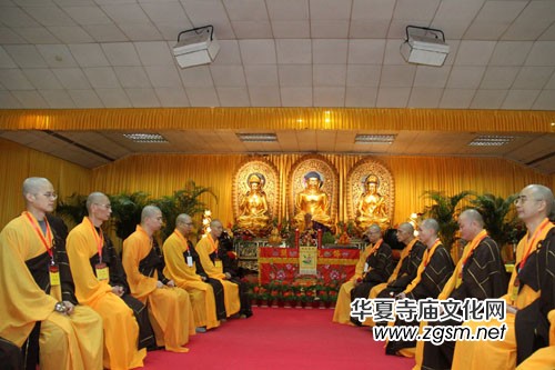 弘法寺及尼泊爾中華寺聯(lián)合舉辦傳授三壇大戒法會 弘法寺及尼泊爾中華寺聯(lián)合舉辦傳授三壇大戒法會