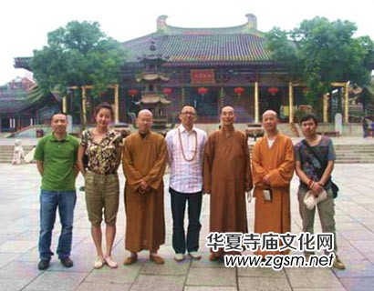 張朝陽弟弟果義法師自述:張家注定要出修行人 張朝陽弟弟果義法師自述:張家注定要出修行人