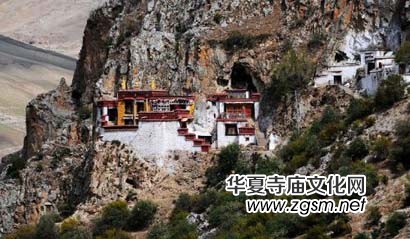 西藏扎葉巴寺:隱秘山洞里的修行靈地 西藏扎葉巴寺:隱秘山洞里的修行靈地