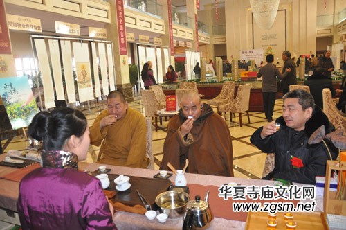 圣境·梵音——林清泉師生作品展在山東平邑舉行 圣境·梵音——林清泉師生作品展在山東平邑舉行