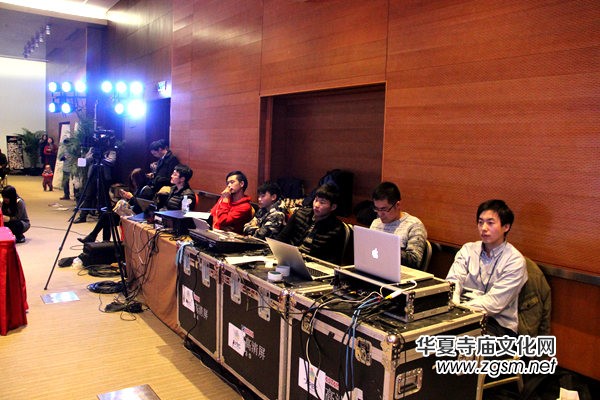 ��һ���Ї�΢�̴��(hu��)��2014���Ʒ���C��(ji��ng)��Y�ھ��ɹ����_