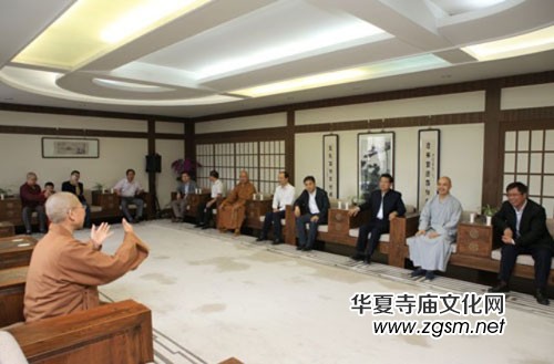 國家宗教局副局長蔣堅永一行到五臺山各重點寺院調(diào)研 國家宗教局副局長蔣堅永一行到五臺山各重點寺院調(diào)研