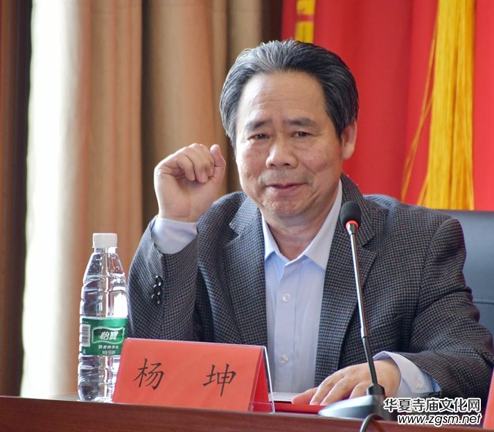 �Ї�(gu��)��ˇ���ҡ�Ʒ�x�����M۶  �Ÿ��f(w��n)��ʯ�(zh��n)�����L(f��ng)ϵ�л��(d��ng)�e�k